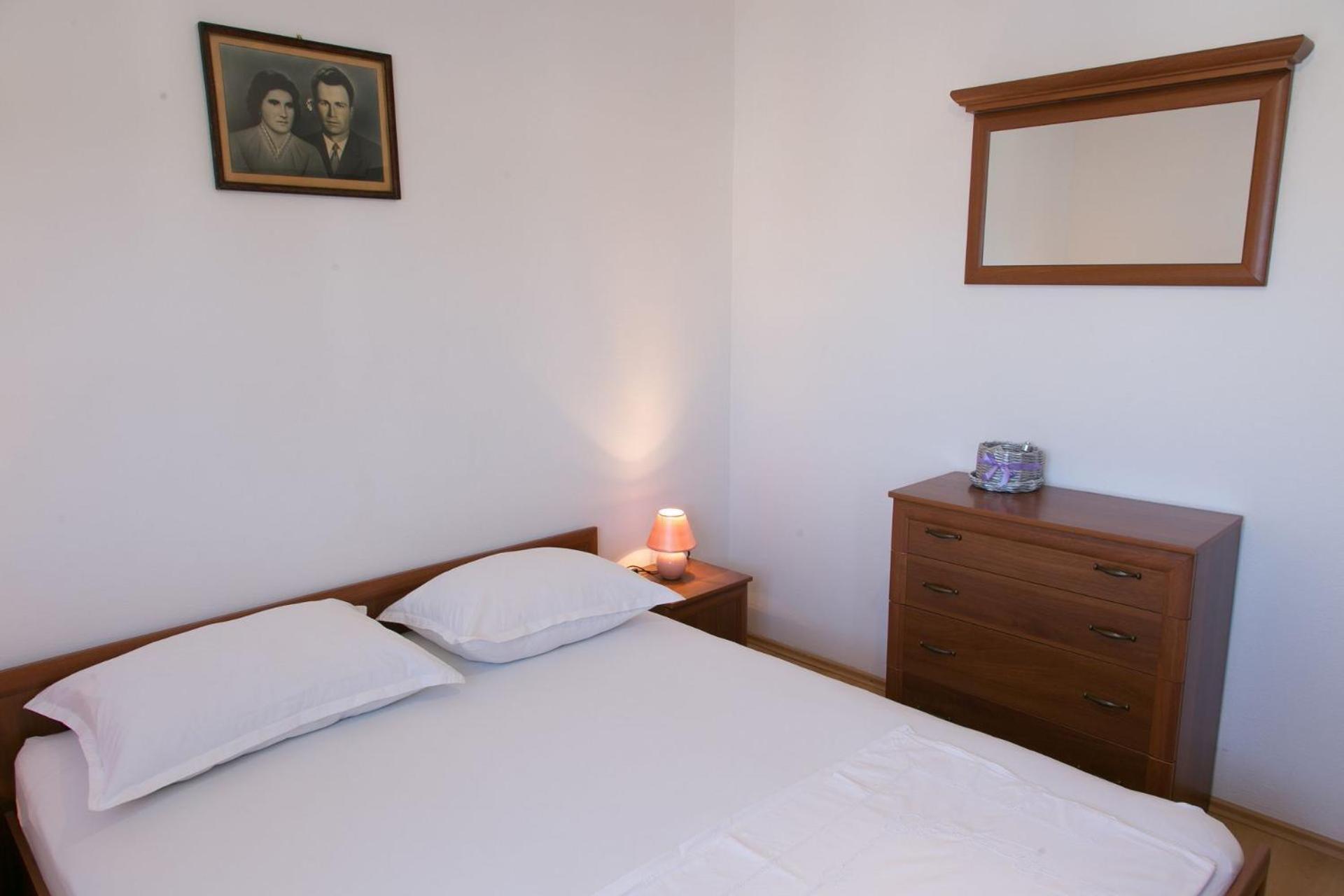 Apartments Ivica - 150M From Sea Trogir Exteriör bild