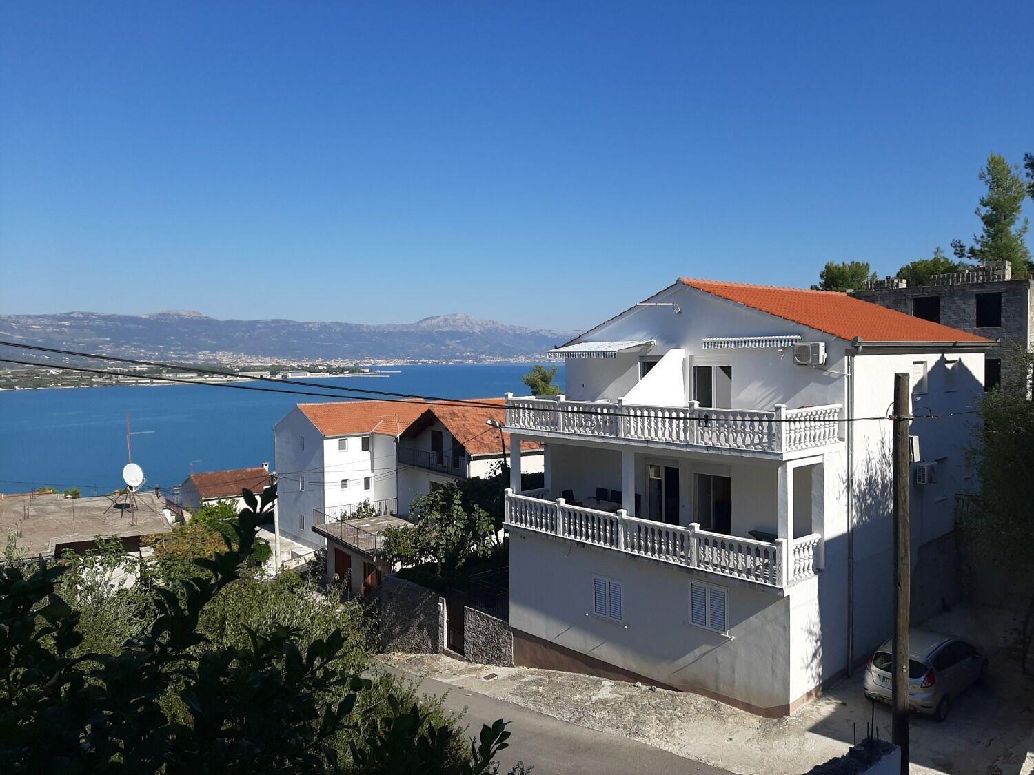 Apartments Ivica - 150M From Sea Trogir Exteriör bild